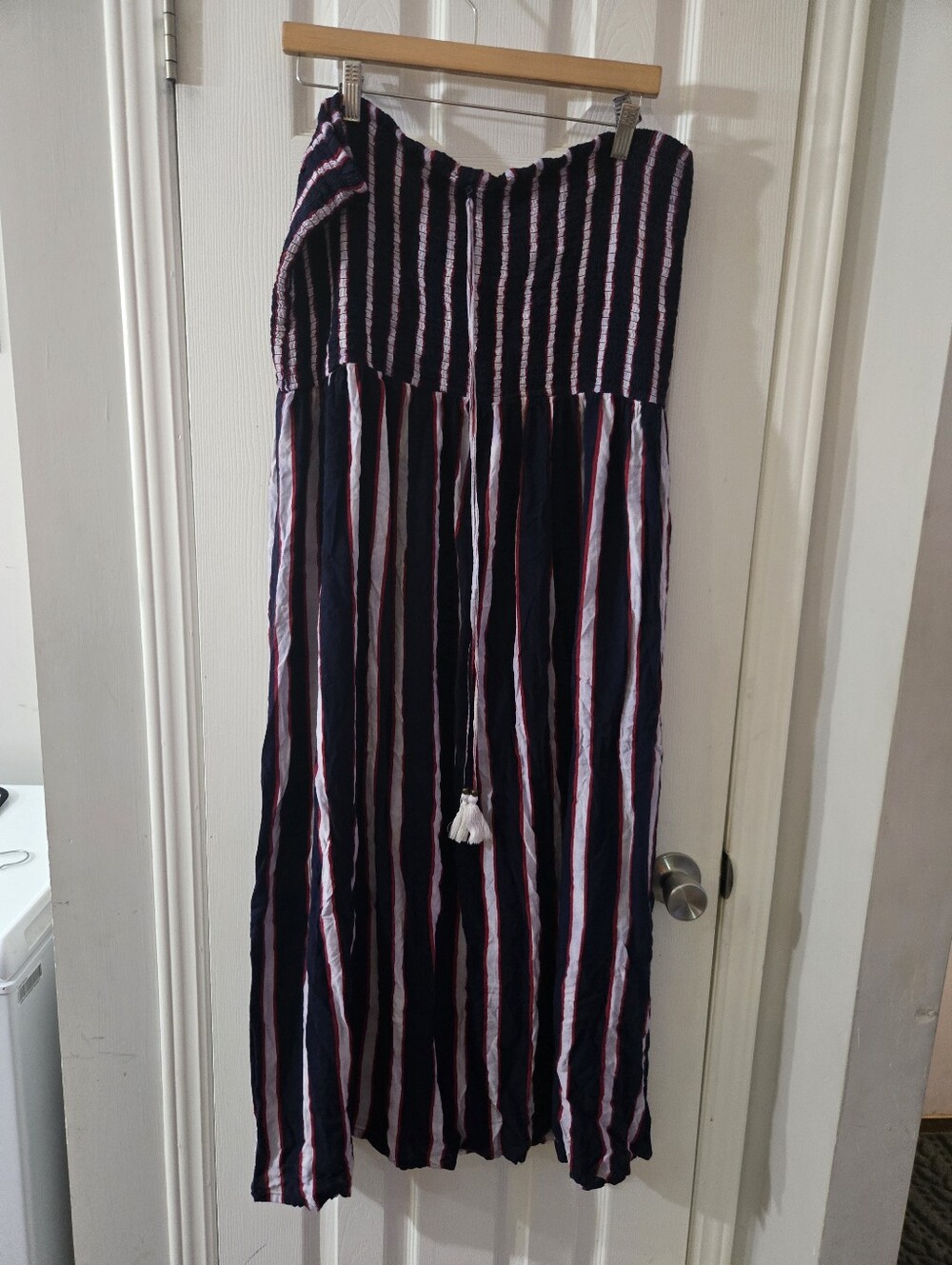 3x strapless dress